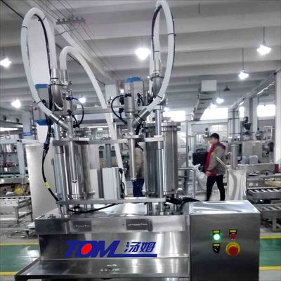 100 ml-1L Pesticide Filling Machine Semi Automatic Piston Filling Machine Twee koppen