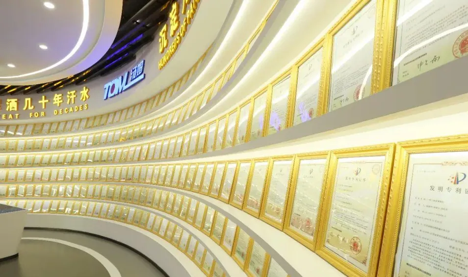 Fabrieksproductie van warm verkochte crème zalf 5